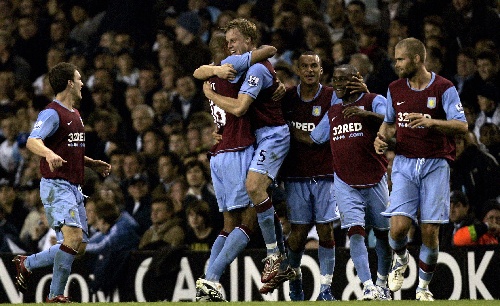 ESPN：米兰前锋圣地亚哥因脚踝伤势将缺席5周时间（ESPN：米兰前锋圣地亚哥脚踝受伤，预计缺阵五周）