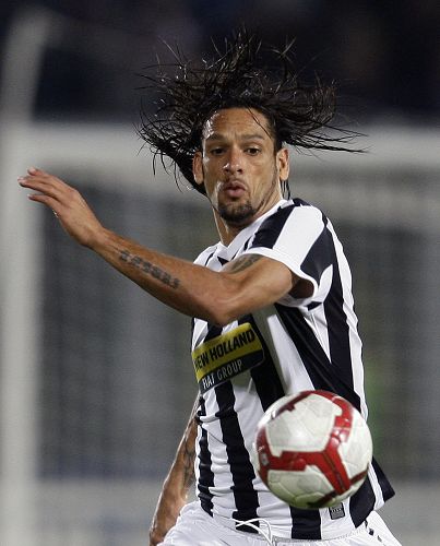 又赢球了！朱婷带河南女排3比0拿下四川，三连胜提前晋级，三场只输一局