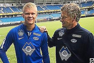 安东尼奥：王钰栋身体和精神都很疲劳，我们决定让他休息（安东尼奥：王钰栋身心俱疲，已安排休整）