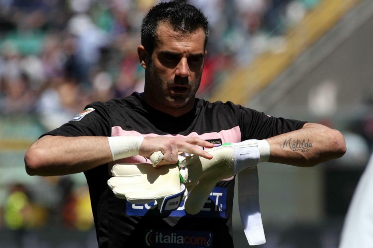 杰伦·布朗本赛季已经10次单节砍下15+，高居联盟第一