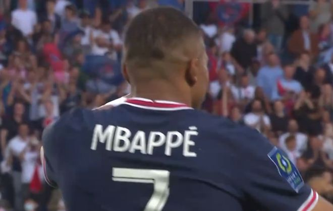 世体：弗里克希望球员全场都保持强度和专注，这样才有望成功（世体：弗里克要求球员贯穿全场保持强度与专注，称这是通往成功的关键）