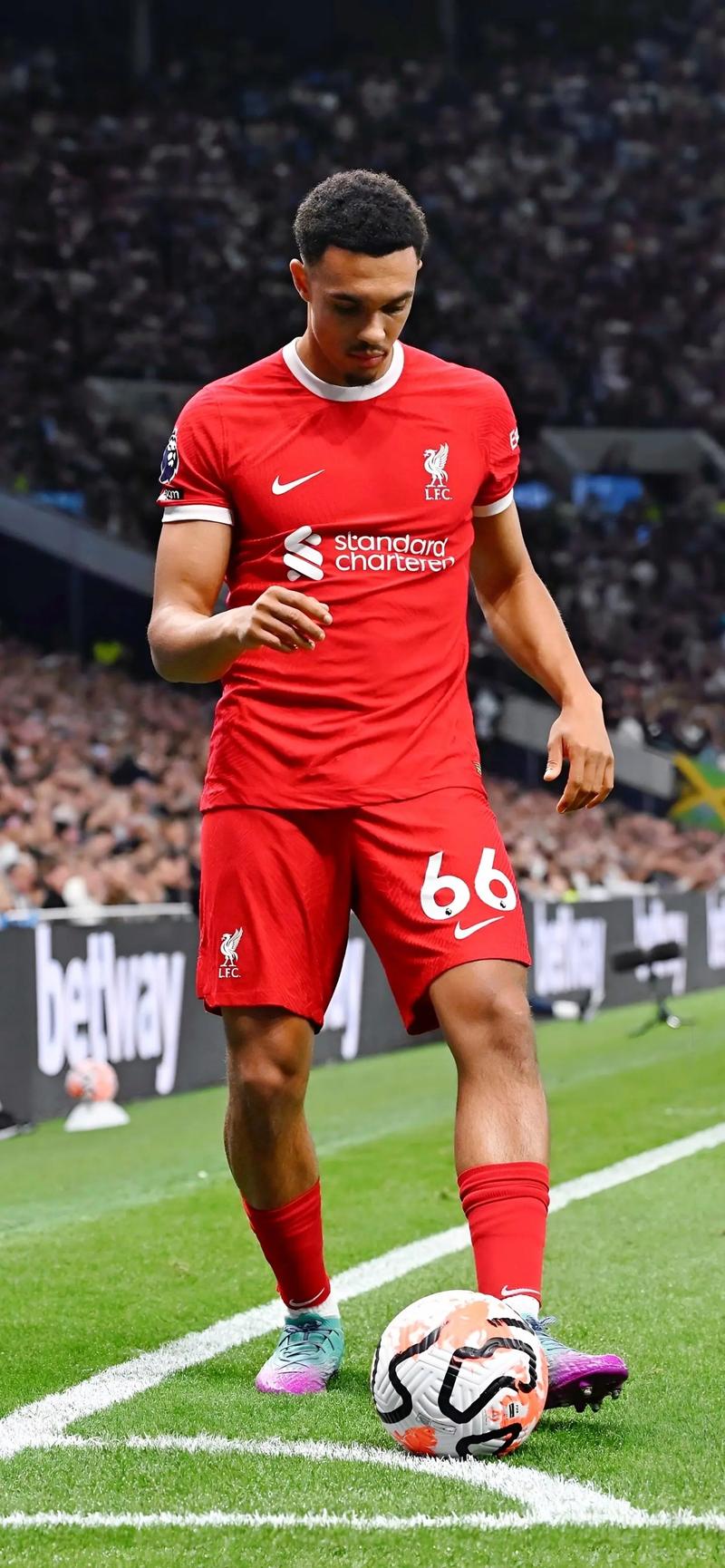 基米希：我们给了阿森纳太多的角球，这让情况变得很危险（基米希：阿森纳角球太多，我们因此陷入险境）