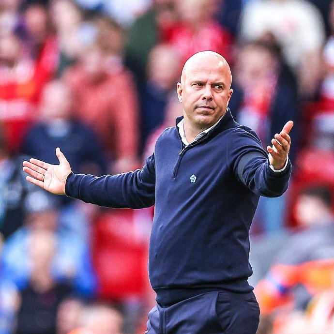 半场战报：霍芬海姆3-0奥格斯堡，布格尔1射1传，巴祖马纳-杜尔破门（半场速报：霍芬海姆3比0领先奥格斯堡，布格尔传射建功，巴祖马纳-杜尔破门）