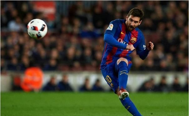 恩里克：开球出边线是学里昂；执教塞尔塔时开始从看台看比赛（路易斯·恩里克：开场将球踢出界是向里昂学习；执教塞尔塔时就开始在看台观战）