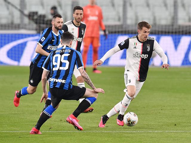 懂球帝2025年11月MVP候选出炉：姆巴佩、哈兰德领衔，莱万在列（懂球帝2025年11月MVP候选名单发布：姆巴佩、哈兰德领衔，莱万上榜）