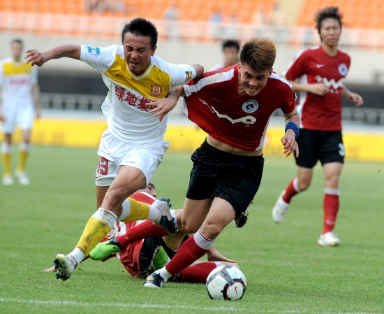 麦卡利斯特：赛季初对我来说不太理想，我在慢慢找回状态（麦卡利斯特：开季不理想，正逐步回到正轨）