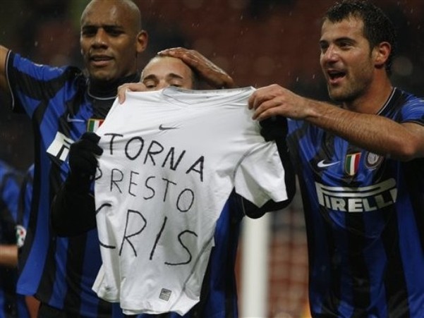 意媒：罗马有意萨尔茨堡红牛的多格莱斯，但目前转会预算有限（意媒称罗马相中萨尔茨堡红牛球员多格莱斯，但受限于当前转会预算）